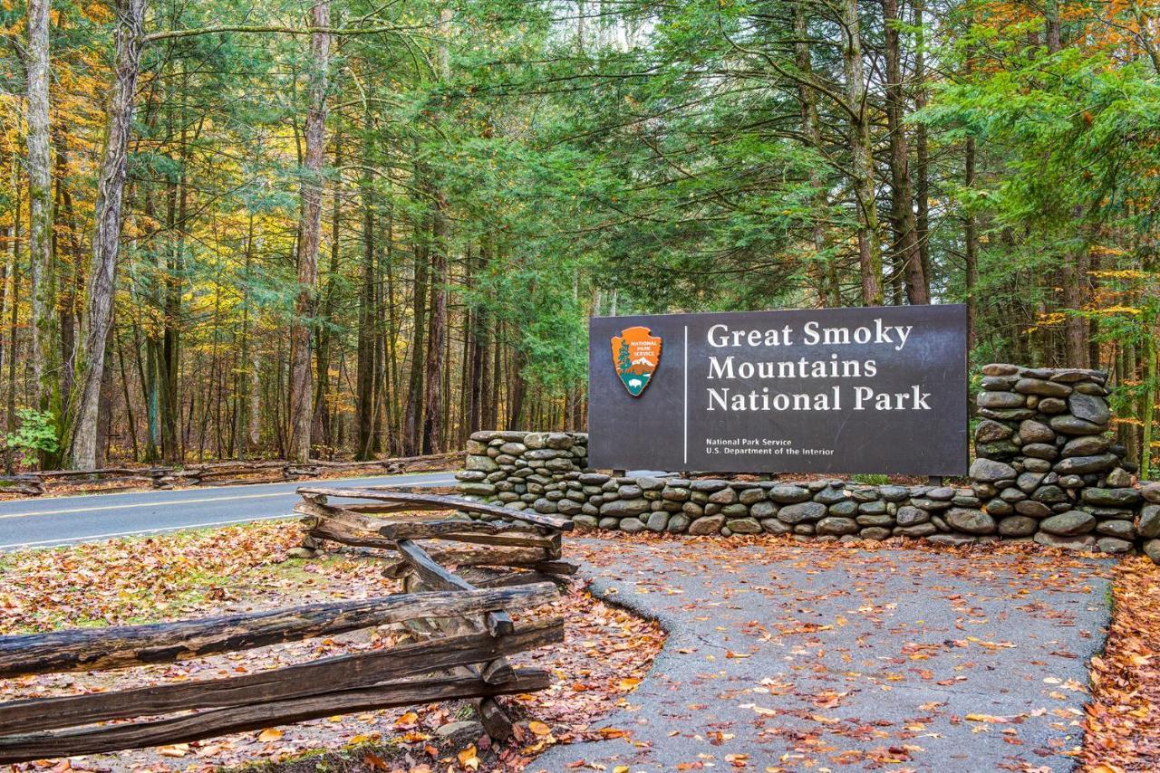 Smoky Mountain Splash Gatlinburg Exterior foto